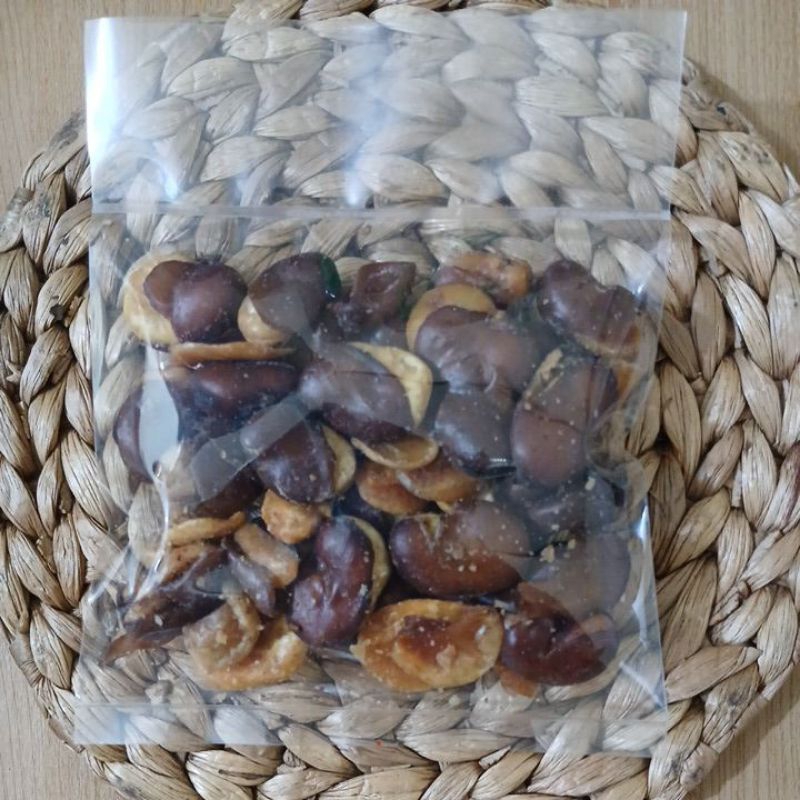 

Kacang Roay Kulit 250gr snack kiloan