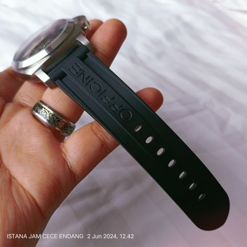 strap panerai rubber (OfficinePanerai)