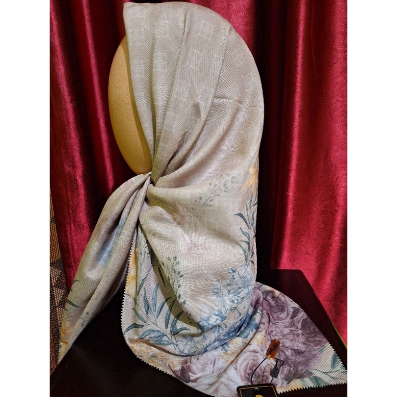 Melia scarves