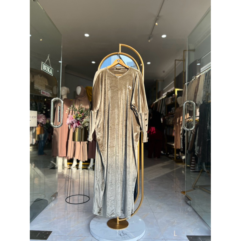 Gamis Kaftan Bludru Innara Jumbo