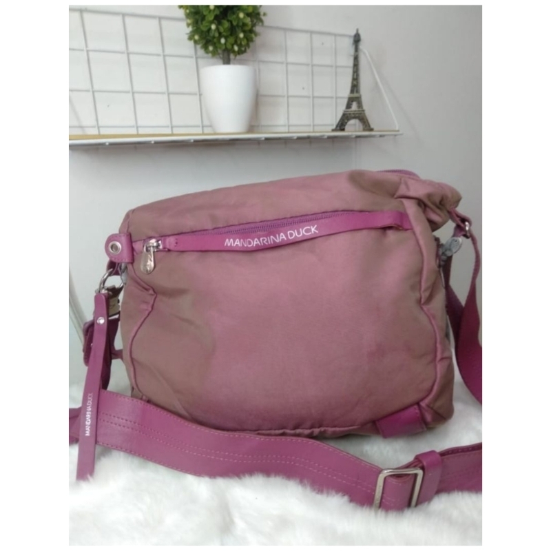 Sling Bag Mandarina Duck