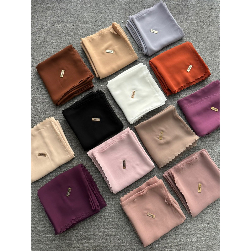 Yoya – Segi4 Sifon Arabian Jumbo – Hijab Segi 4 Syari 150x150 cm Sifon Arabian Nyaman