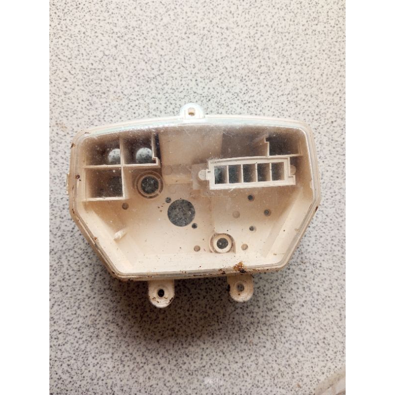 Cover + mika spidometer Suzuki RC100