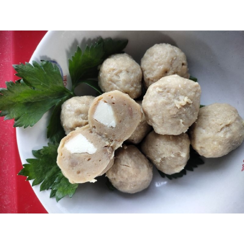 

BAKSO SAPI DAN AYAM ISI KEJU