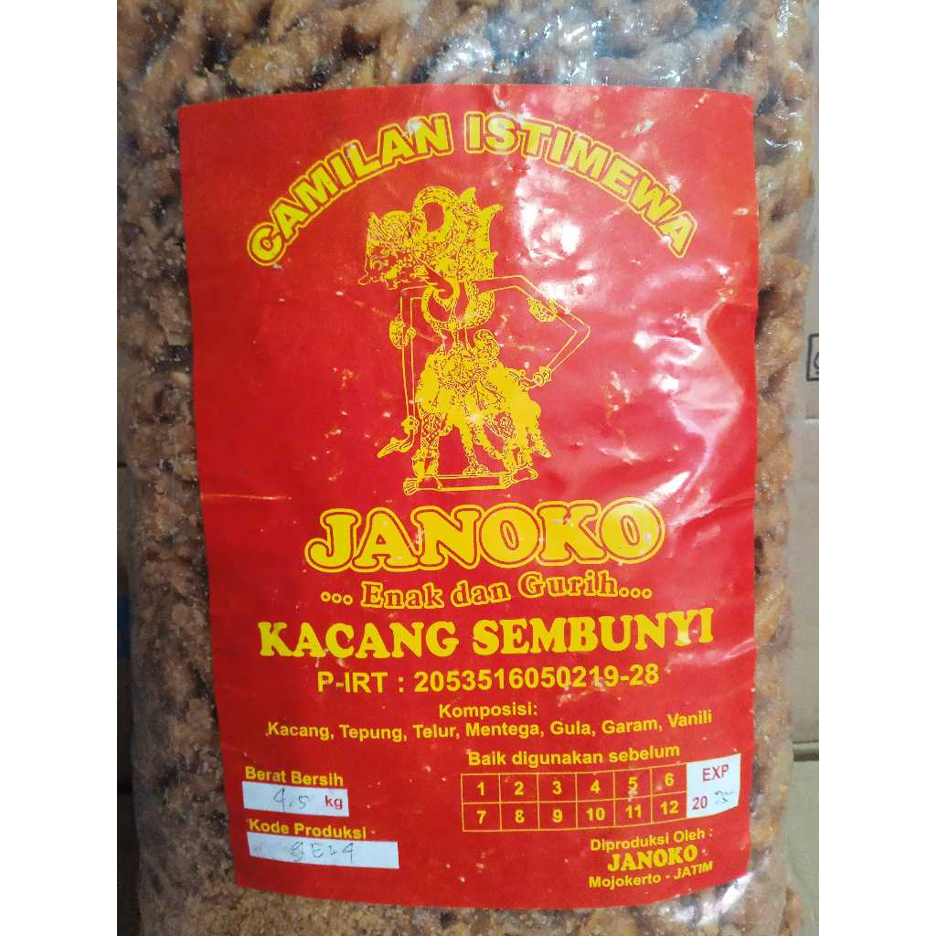 

Kacang Sembunyi Manis 500gram Cap Janoko / Kacang Umpet / Kacang Berselimut Gula / Enak Manis Renyah