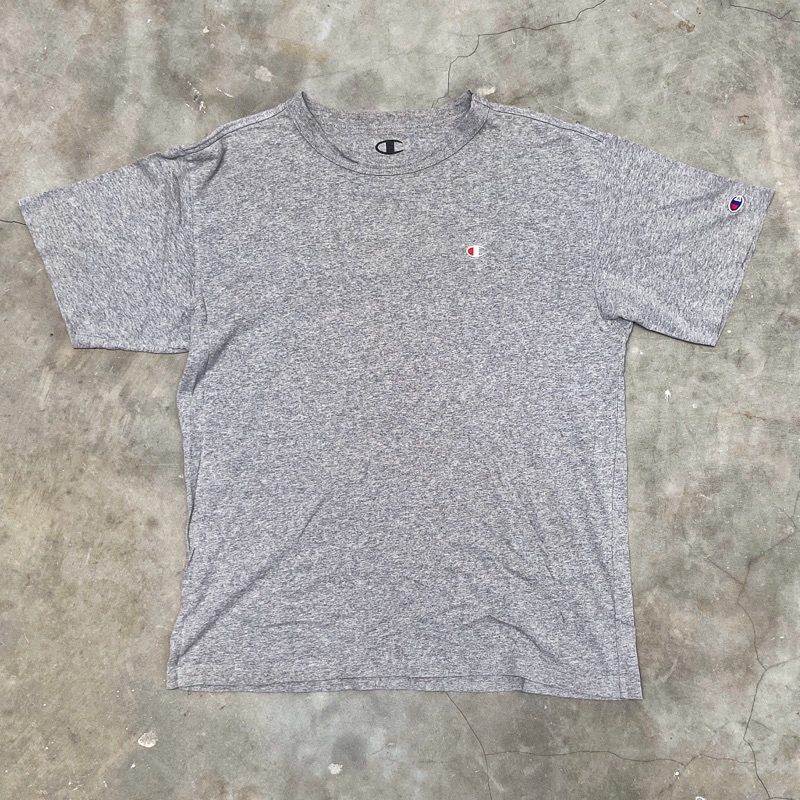 Thrift | Champion USA Grey Tees Kaos Cempion Abu Tebal Branded Second Bekas