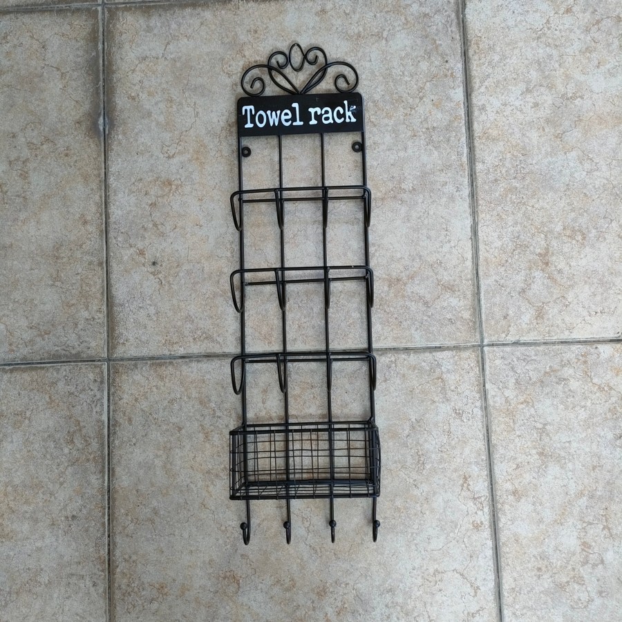 rak gantung handuk besi kamar mandi
