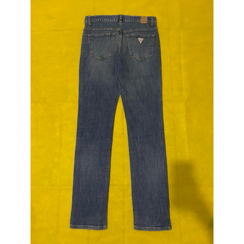 GuessJean29 washed blue 29-30 (P106 x ol17xLp80-82)