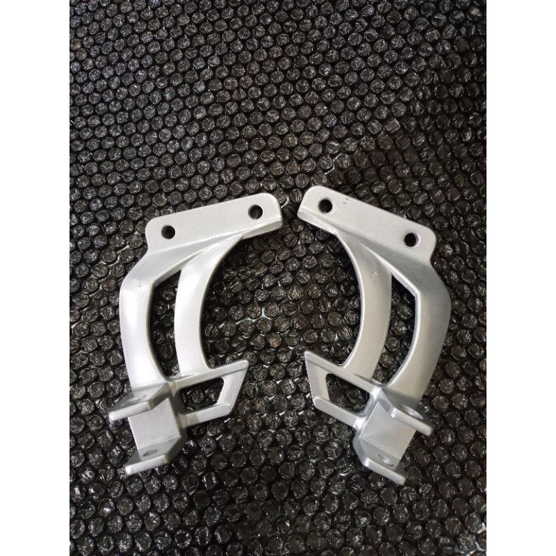 dudukan footstep belakang Yamaha 125 Z Y125ZR import