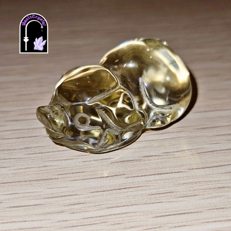 Piggy Citrine Clear Crystal Carving HQ