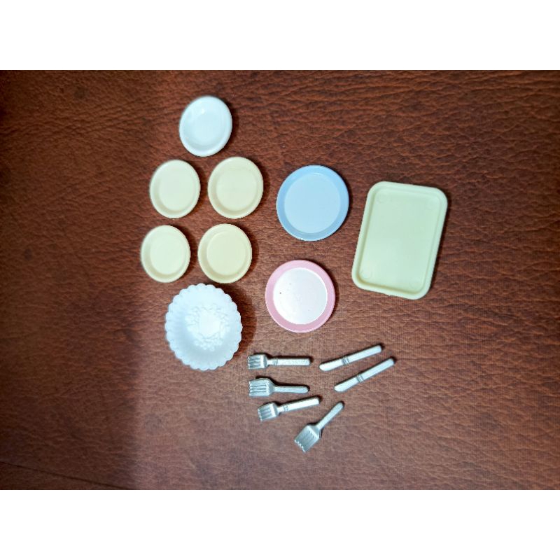 sylvanian families preloved printilan piring makan