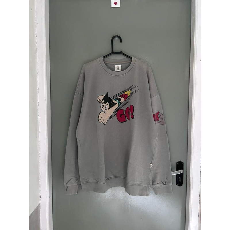 Vintage 90s Astro Boy Crewneck