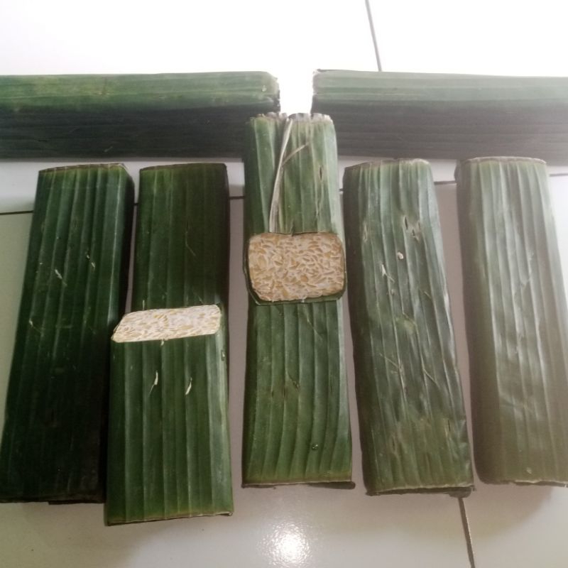 

tempe daun pisang