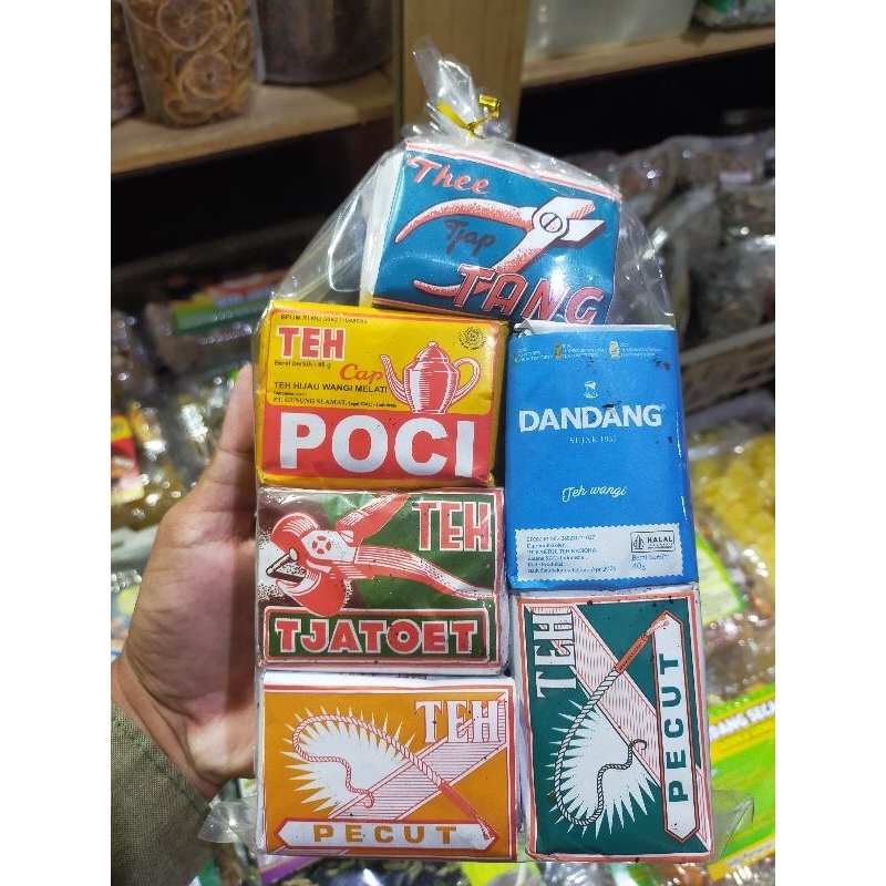 

spesial mix teh tubruk - 6 Bks - racikan teh nikmat - rasa wedang teh khas angkringan - teh tjatoet - teh poci - teh pecut - teh dandang