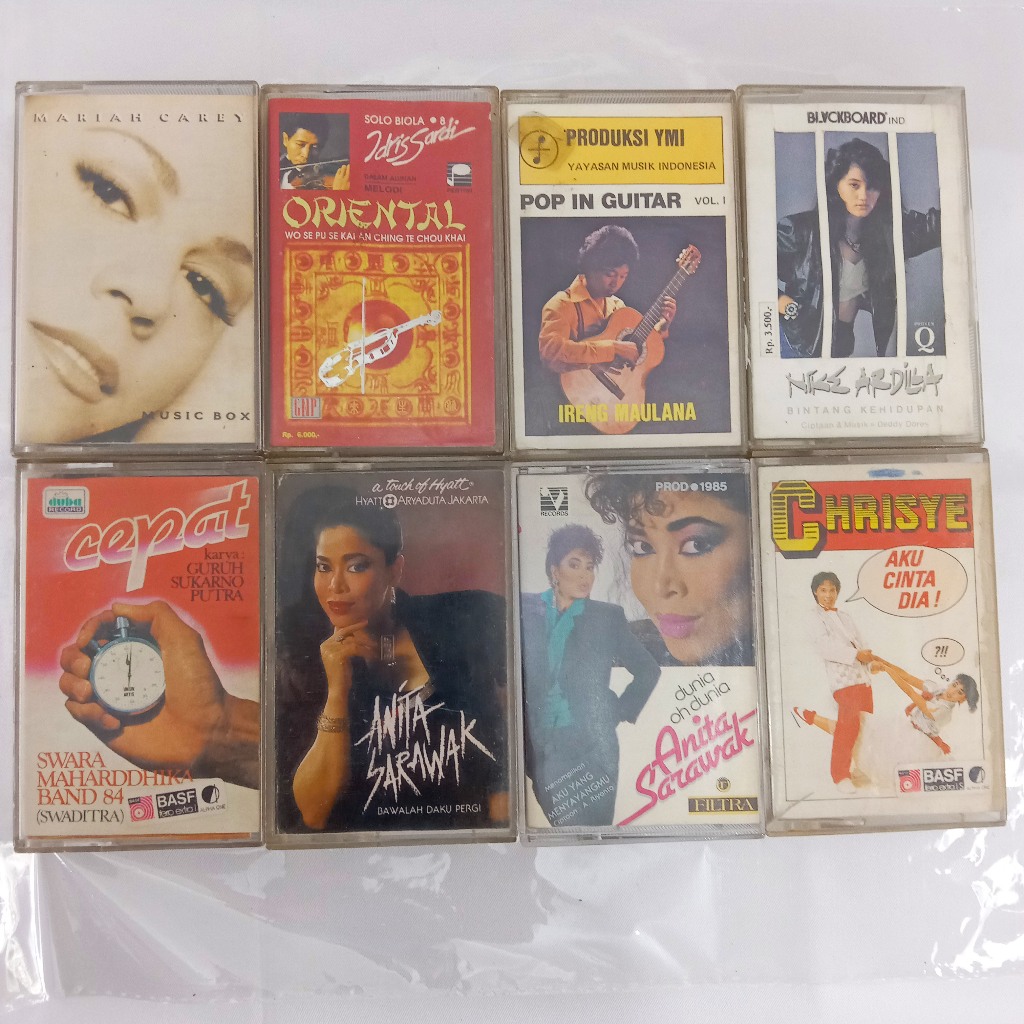 Aneka kaset Lawas Mariah Carey Idris Sardi Ireng Maulana Anita Sarawak Chrisye