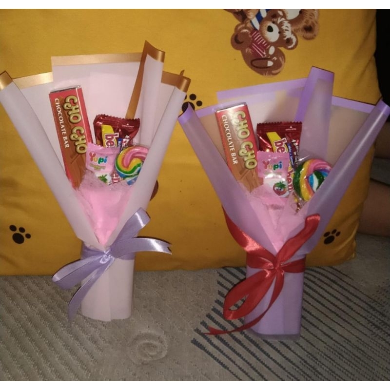

Buket Mini Coklat , Buket Wisuda , Buket Natal , Buket Hari Ibu ,Buket coklat mini