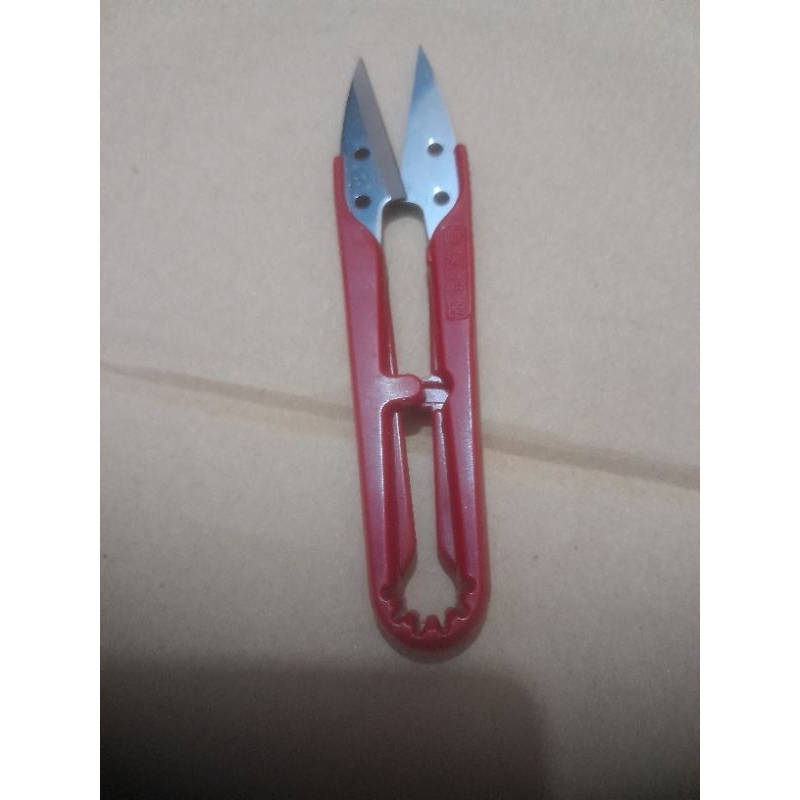 gunting cekris buang benang merk PIN