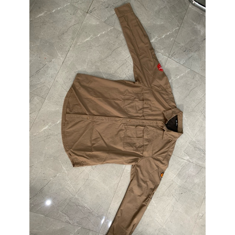 Kemeja Eiger Edisi 28 Gunung