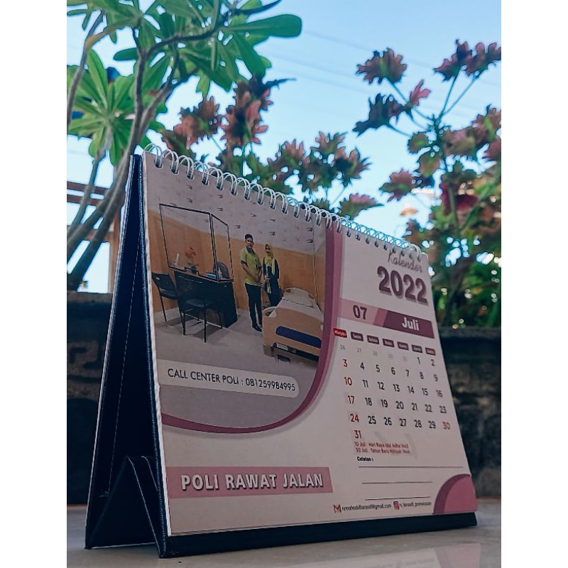

kalender 2025 tatakan linen(tebal)