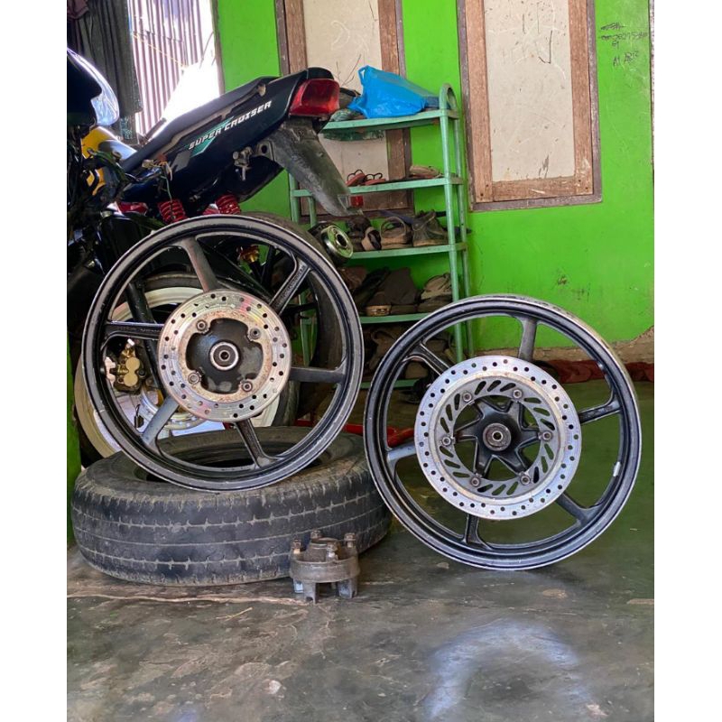 velg cbr old ori untuk Ninja 2 tak bahan kuat tebal