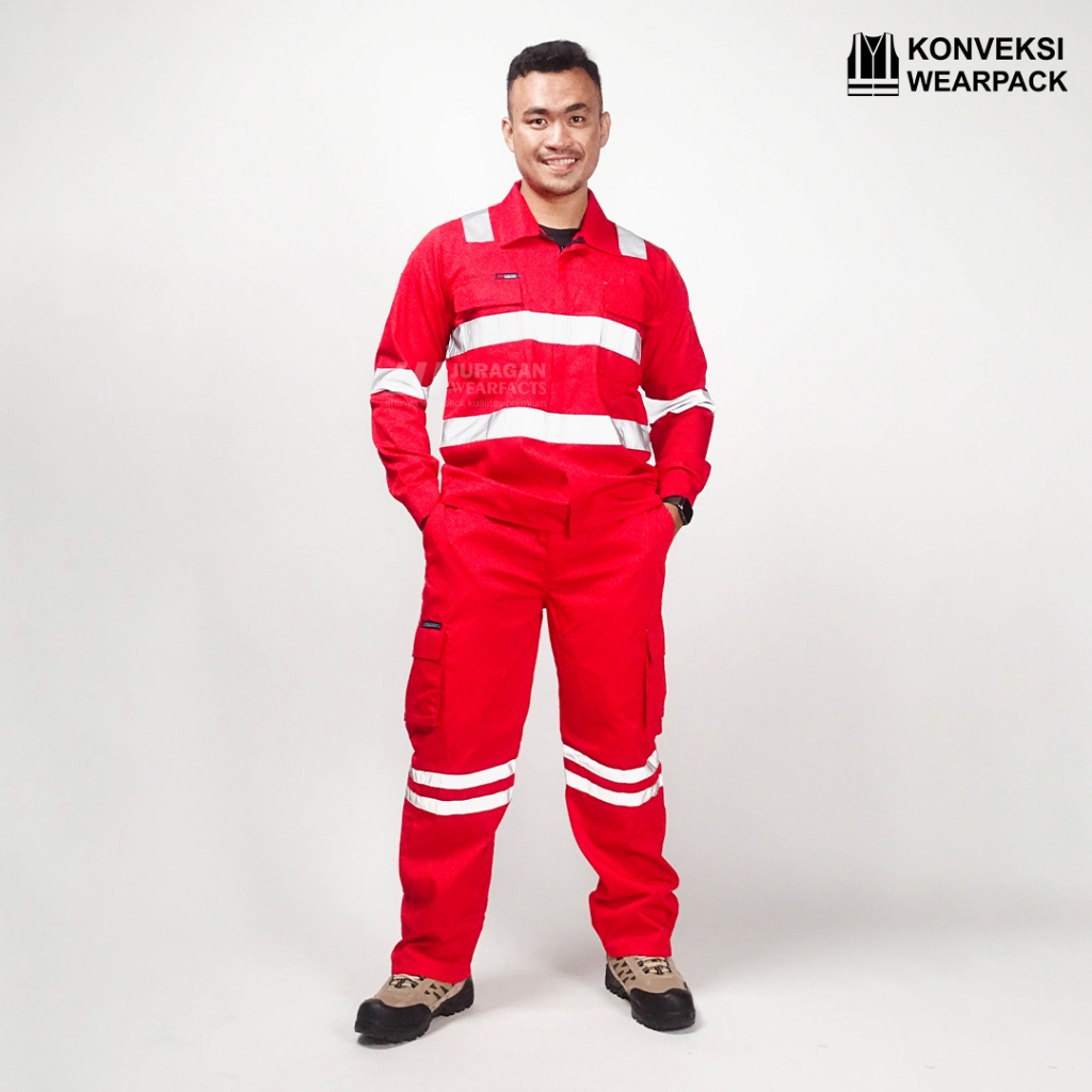 Setelan wearpack Kerja Safety dengan varian  Wearpack Atasan Model Monochrome Merah