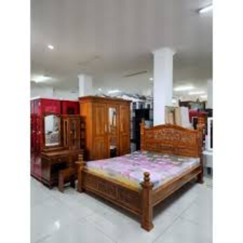 satu set dipan lemari meja rias jati belanda