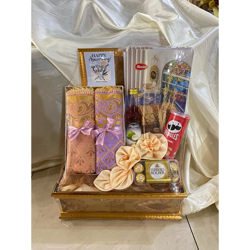 

parcel hampers/parcel sajadah/hampers makanan/hampers kado
