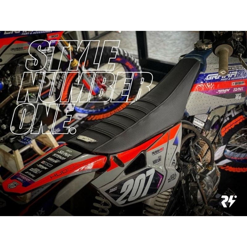 SEAT COVER HUDGRAPHIX RS SARUNG JOK MOTOR HONDA CRF 150L/R 250L/R/RALLY 450R DIABLO KLX 140 150 GORD