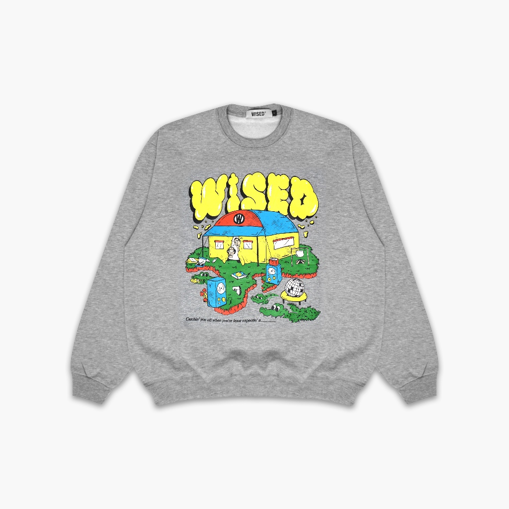 WISED |  CAMP  | CREWNECK