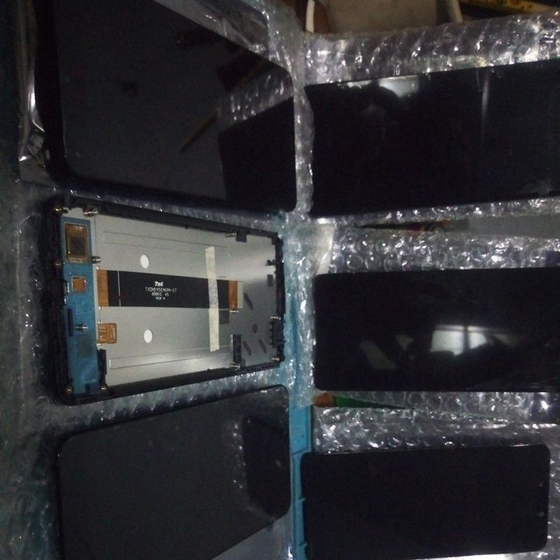 LCD WIKO TOMMY 3 PLUS + FRAME BLACK