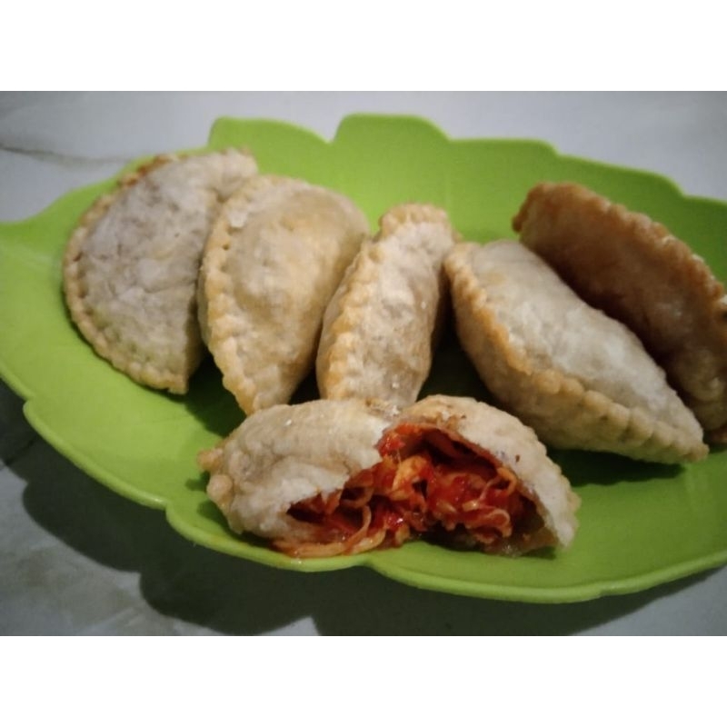 

CIRENG ISI AYAM DIAN RASA