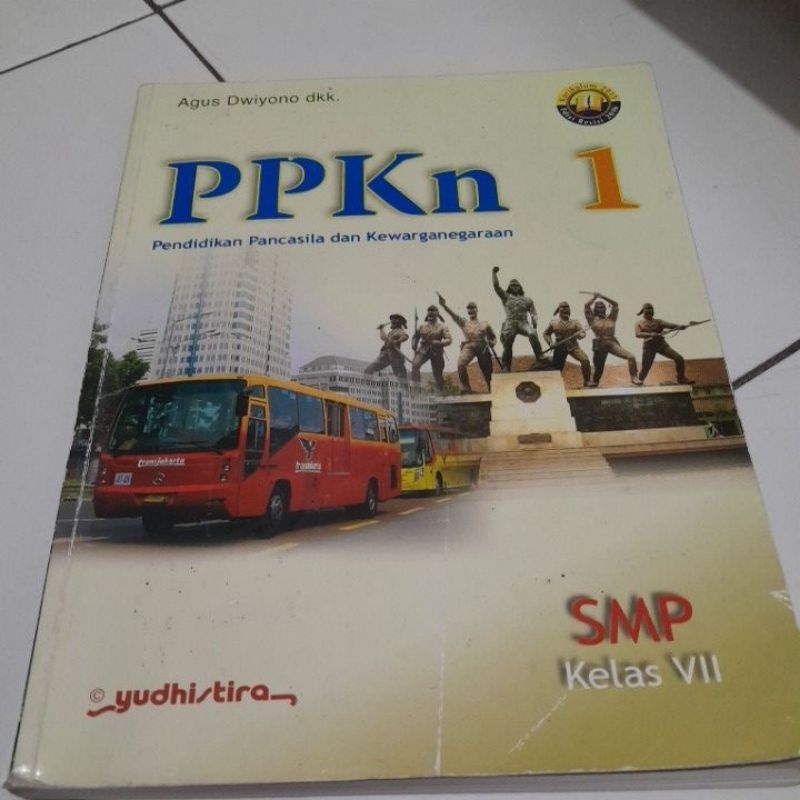 

buku ppkn 1 yudhistira SMP kelas 7