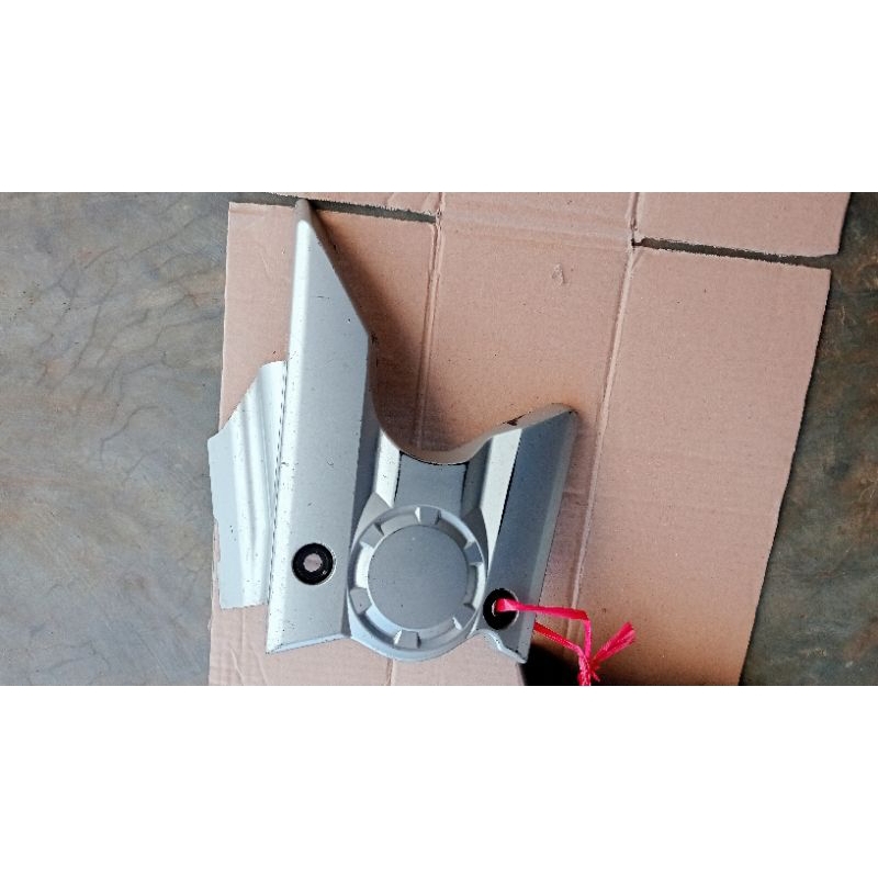 tutup gir Jupiter robot