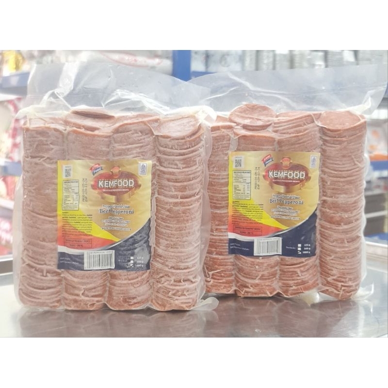 

Villa Beef Paperoni 1kg 200pcs/Paperoni 1kg/Topping Pizza/Isian Kebab/Isian Risol Mayo/Paperoni