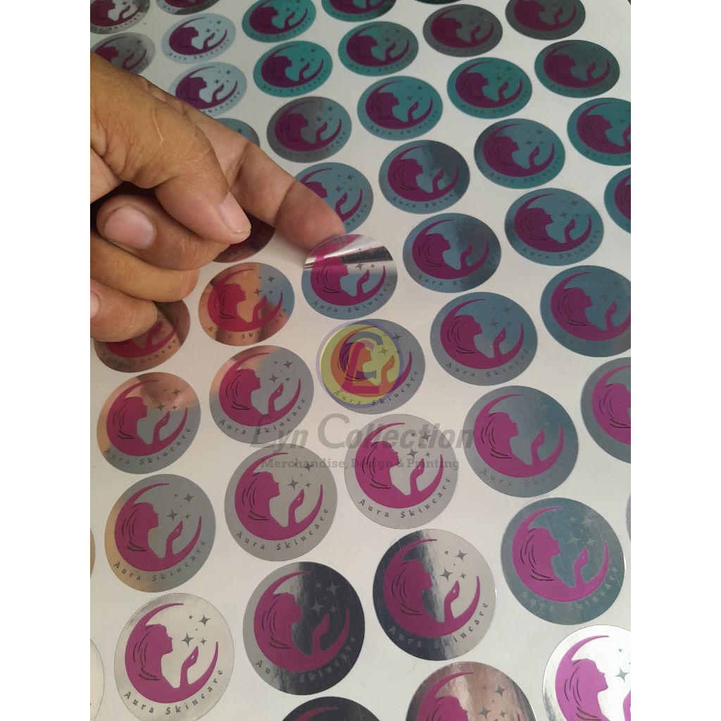 

Stiker label metalik waterproof ukuran A3+ cutting