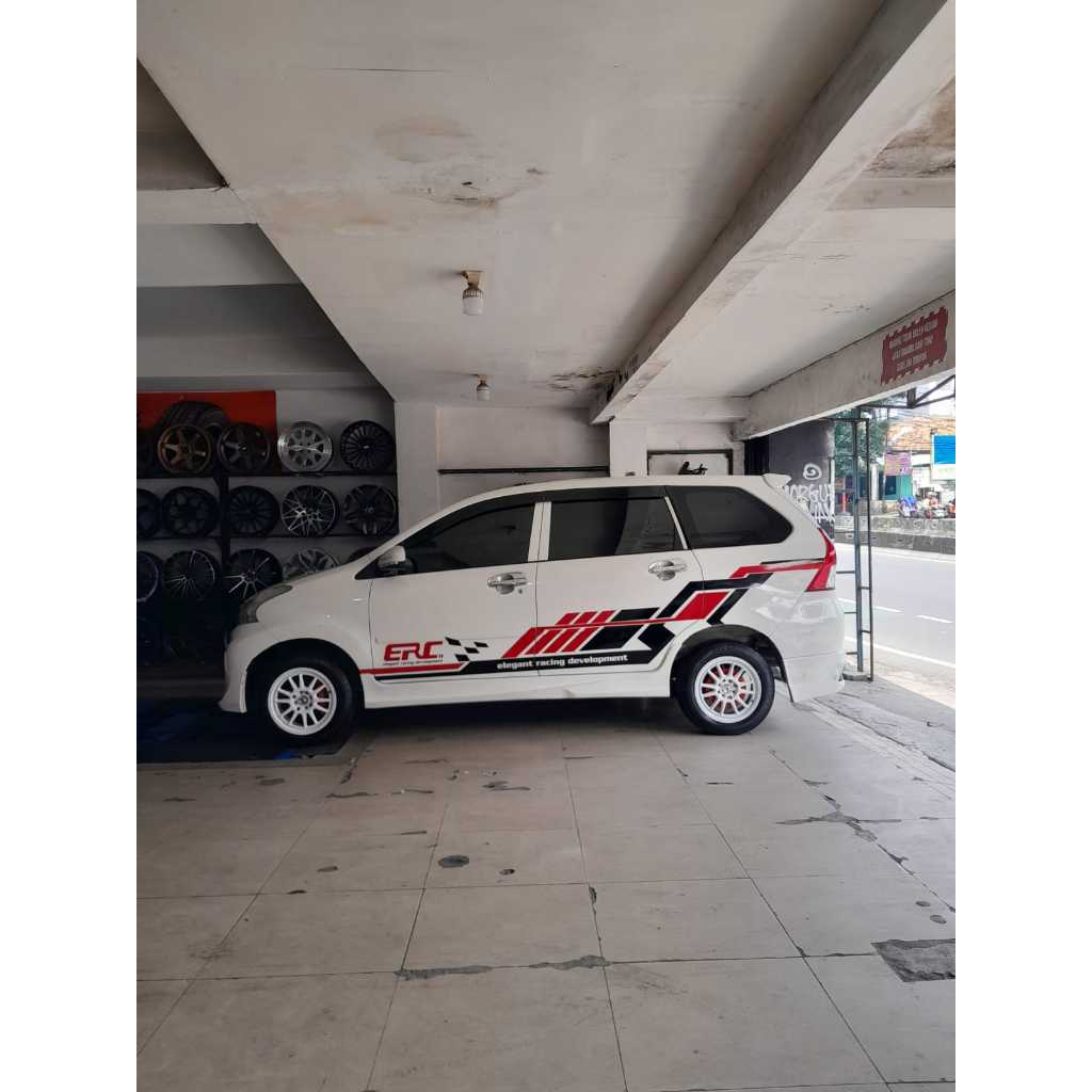 Peket velg dan ban mobil ring 15 untuk avanza xenia mobilio freed livina