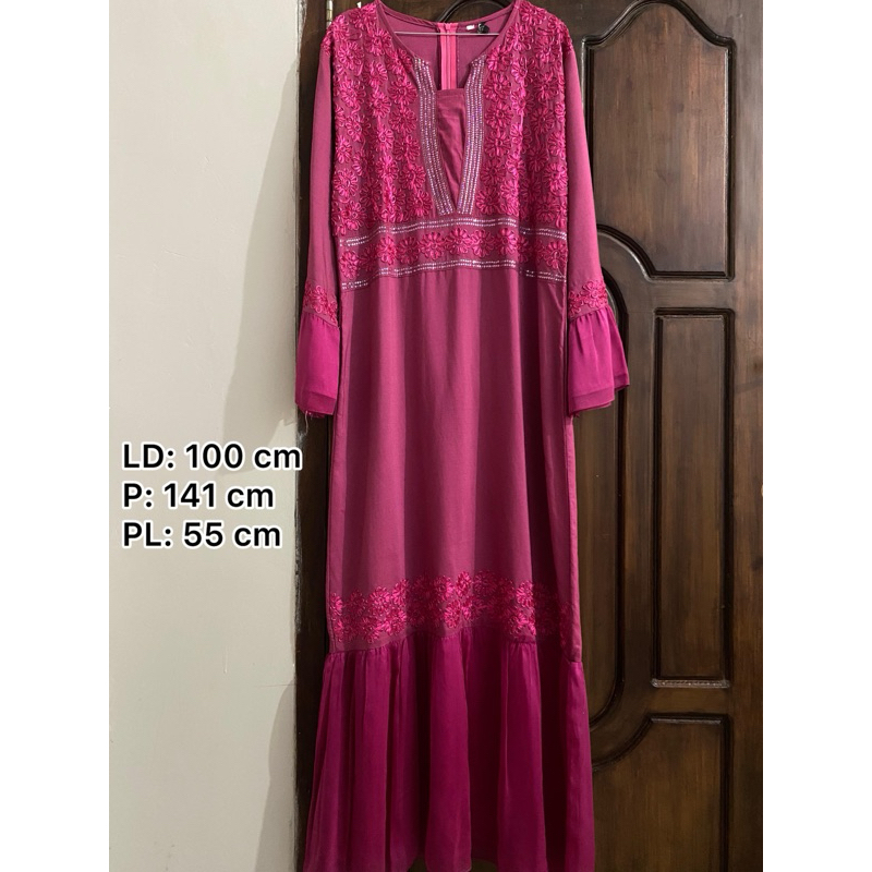 Preloved Dress Second Pesta Fuschia