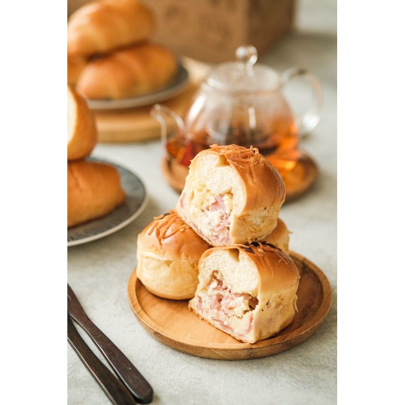 

beefmayobyombrepatisserie