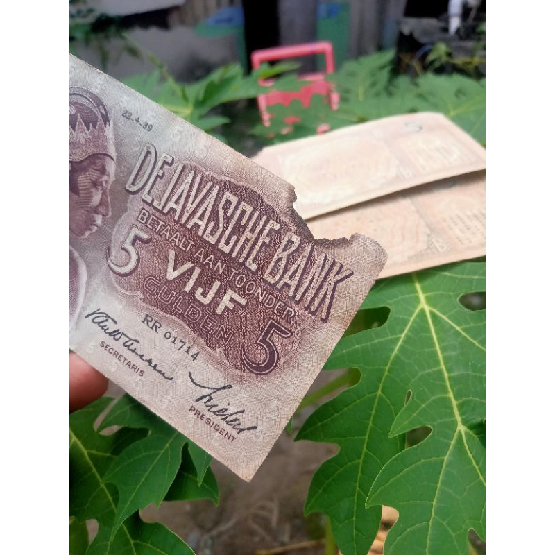 uang seri wayang pecahan 5Gulden 1934-1939 cukup langka
