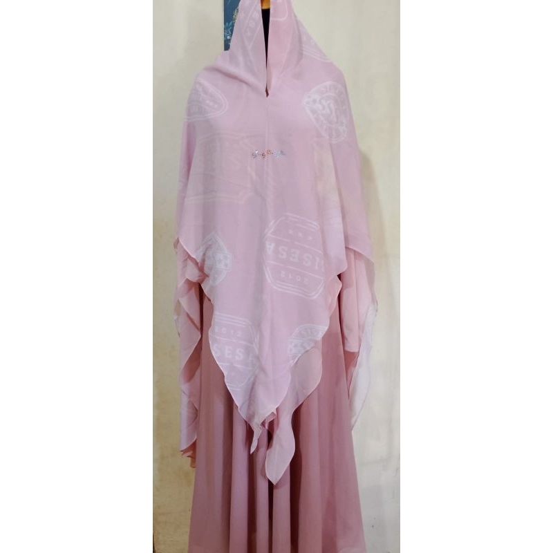 Khimar Sisesa hallmark baby pink limited ORI preloved