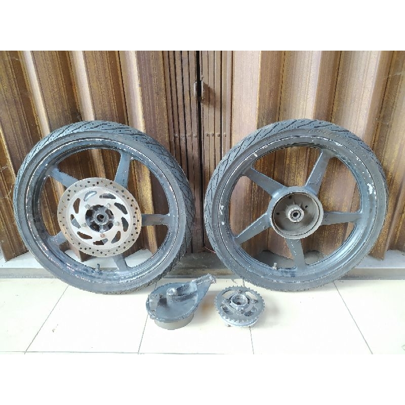 Velg racing Yamaha Vixion original