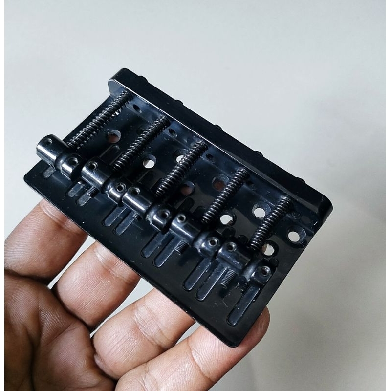 Bridge Bass 5string Model jazz Bass plat tebal hitam