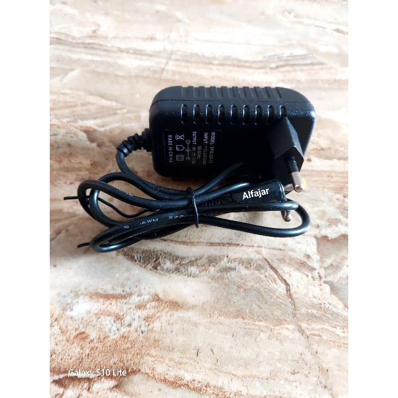 Adaptor Charger Speaker DT 1516 9V 1,5A