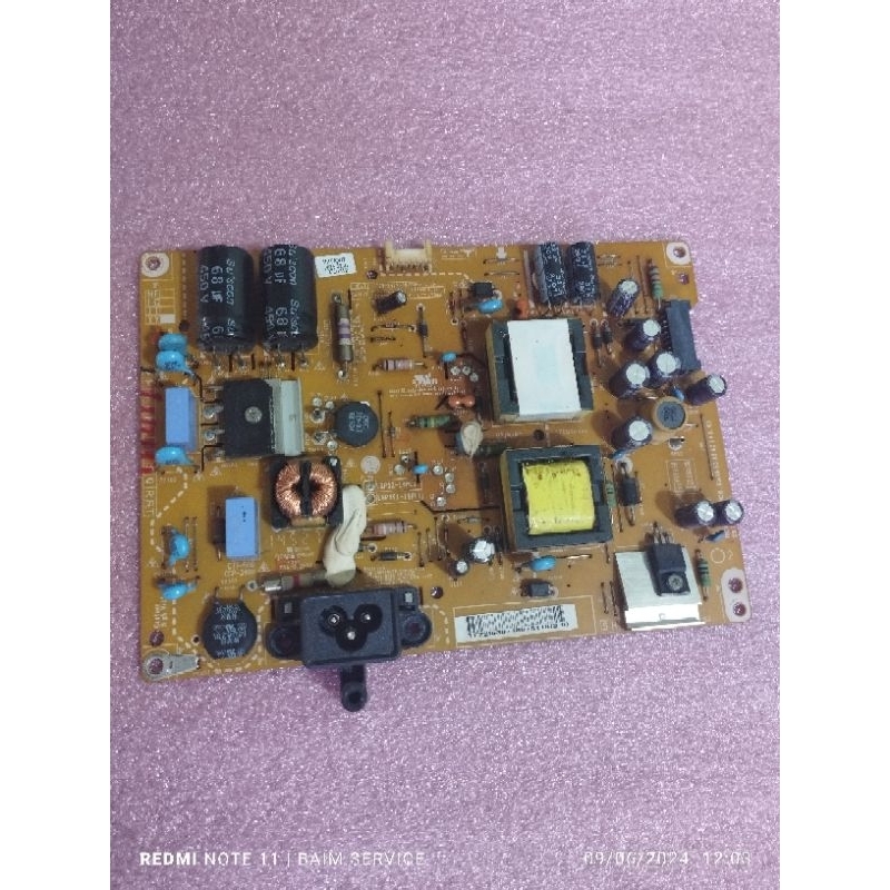 PSU LG 32LB550