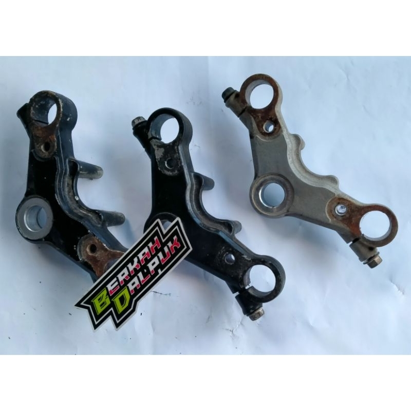 Segitiga T atas satria fu original