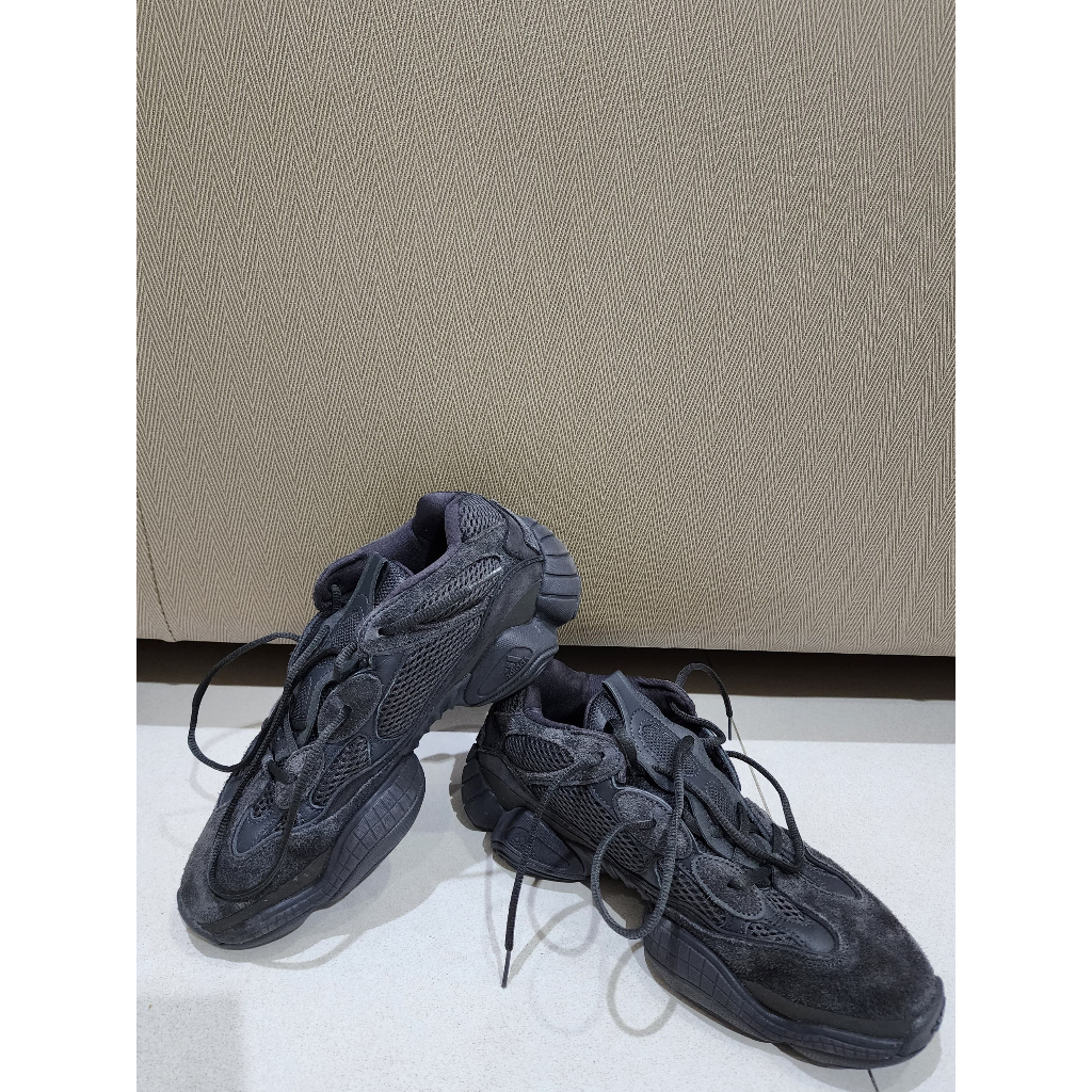 Yeezy 500 Utility Black Authentic (PRE-LOVED)