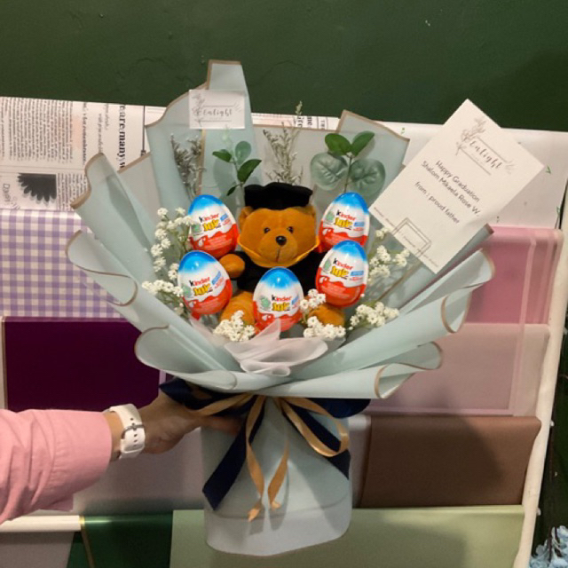 

Promo 7.7 Buket Coklat Kinderjoy Buket Kinderjoy Bouquet Kinderjoy isi 5