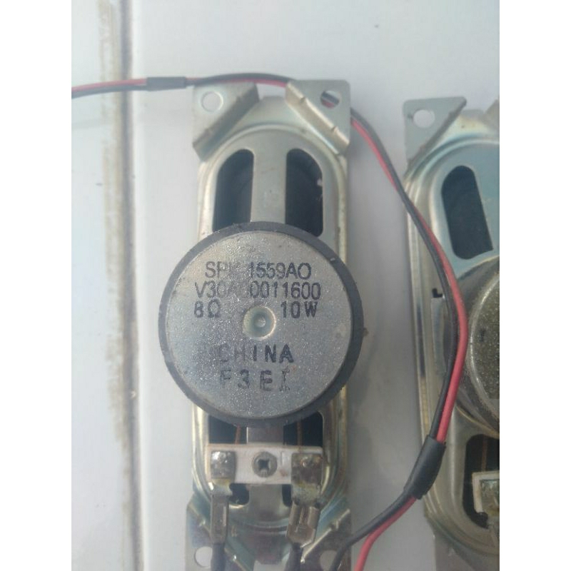 speaker normal cabutan tv LCD Merk TOSHIBA  Model ; 32P2300VJ