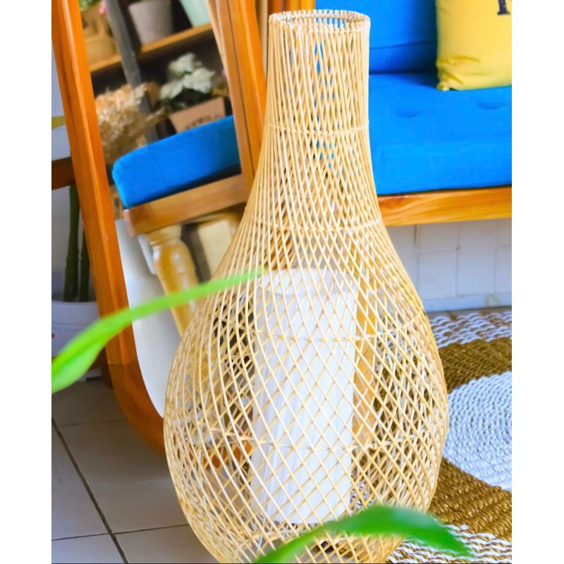 STANDING LAMP ROTAN