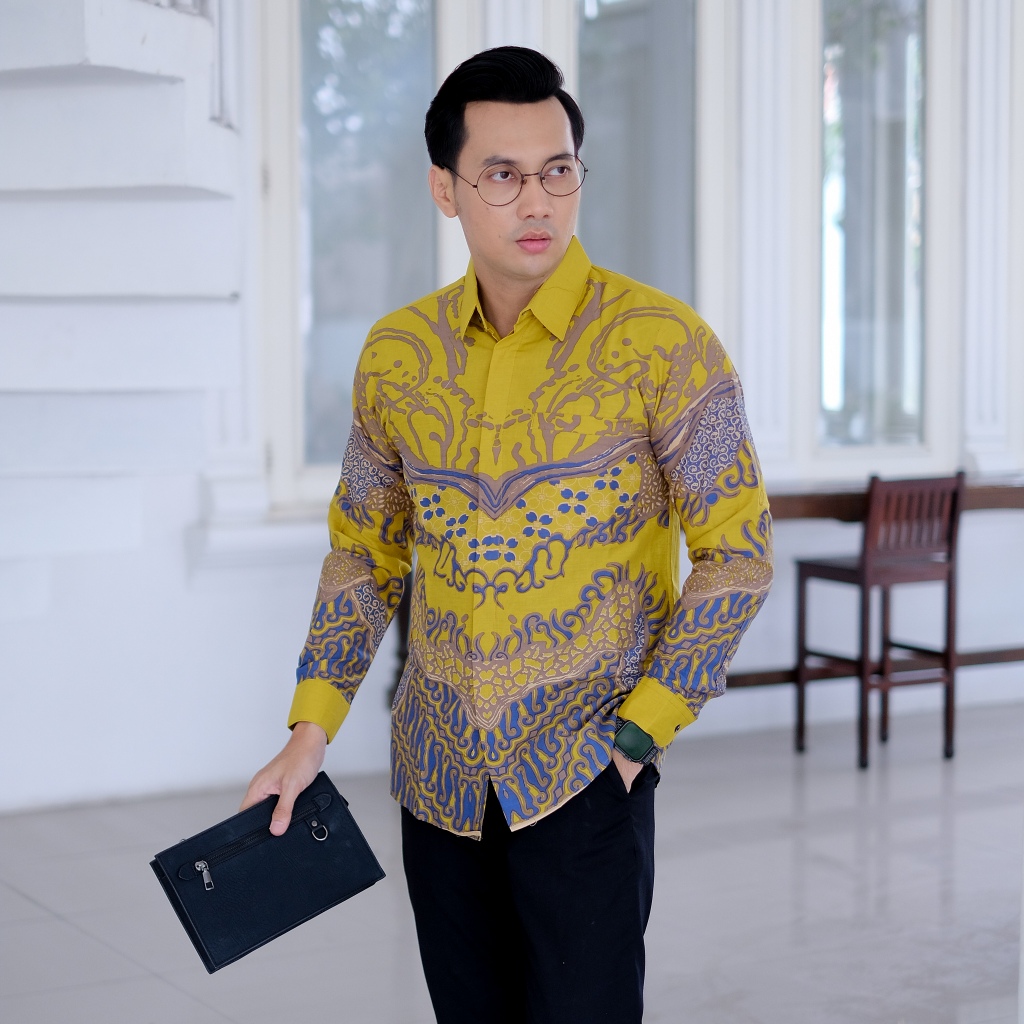 BATIK PRIA MODERN SLIMFIT REGULER  ATASAN KEMEJA HEM PRIA BAJU BATIK LENGAN PANJANG PENDEK LAPIS FUR